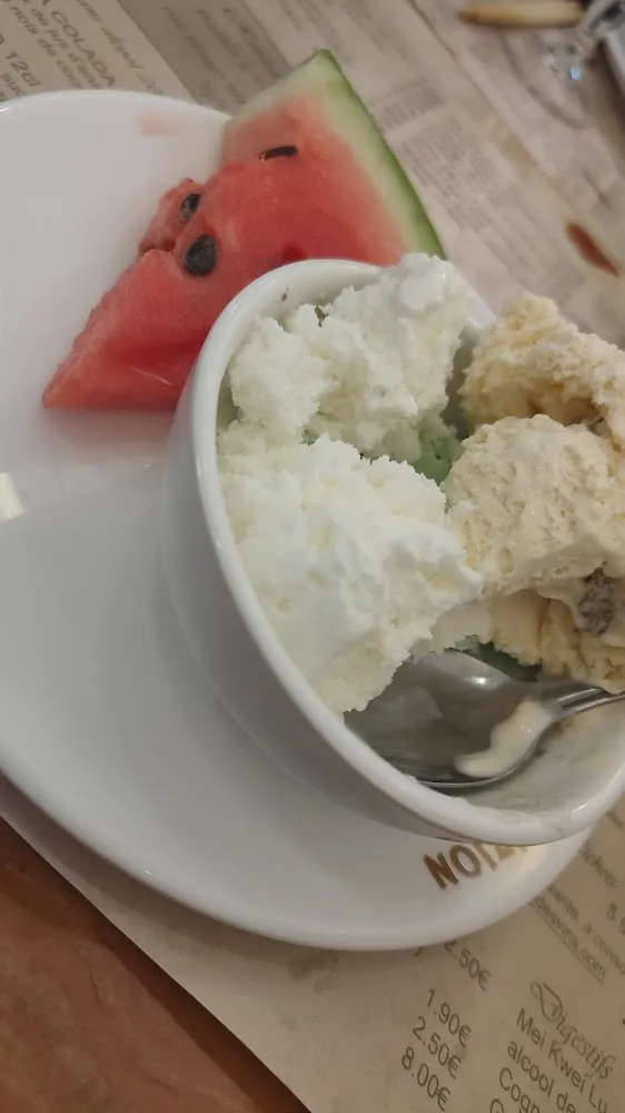 Glace Coco Pistache Et Rhum Raisin